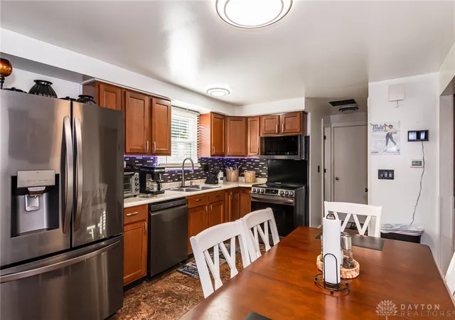 Photo 2 of Single family home for sale at 7600 Stonecrest Dr, Dayton, OH 45424 | MLS# 968701 | Listing updated on 2026-10-02