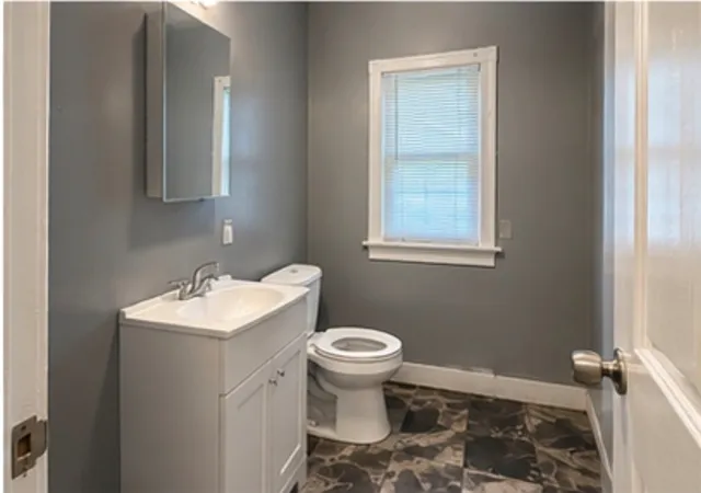 Photo 7 of Single family home for sale at 45 E Parkwood Dr, Dayton, OH 45405 | MLS# 968760 | Listing updated on 2026-09-13