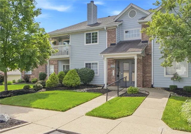 Photo 1 of Condo for sale at 6600 Wareham Ct #6, Dayton, OH 45459 | MLS# 968655 | Listing updated on 2026-09-12