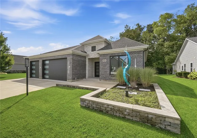Photo 3 of Single family home for sale at 9493 Monaco Cir, Dayton, OH 45458 | MLS# 968804 | Listing updated on 2026-10-07