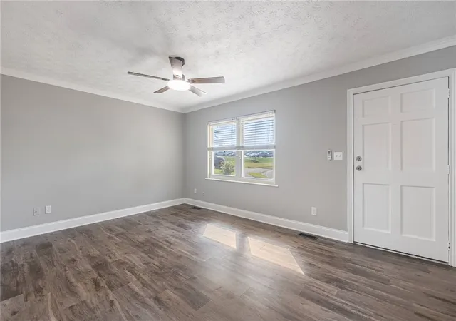 Photo 4 of Single family home for sale at 23 Pam Dr, Franklin, OH 45005 | MLS# 968801 | Listing updated on 2026-09-13
