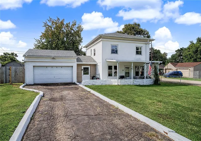 Photo 2 of Single family home for sale at 2204 Martin Ave, Dayton, OH 45414 | MLS# 968070 | Listing updated on 2026-09-13