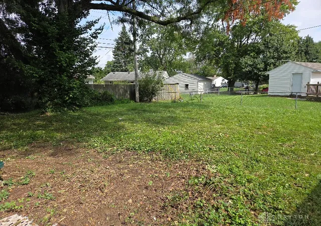 Photo 2 of Single family home for sale at 2365 E Dorothy Ln, Dayton, OH 45420 | MLS# 968826 | Listing updated on 2026-09-13