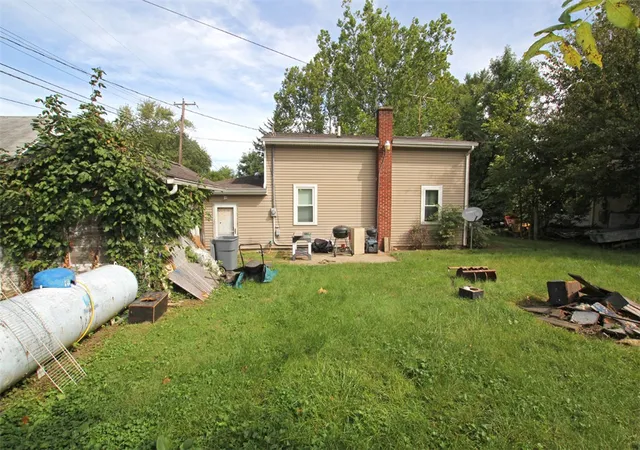 Photo 3 of Single family home for sale at 11 Narcissus Rd, Medway, OH 45341 | MLS# 968426 | Listing updated on 2026-09-14
