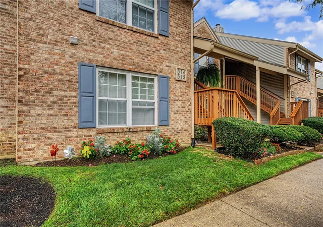 Photo 2 of Condo for sale at 312 Waterfront Pl, Dayton, OH 45458 | MLS# 968583 | Listing updated on 2026-09-25