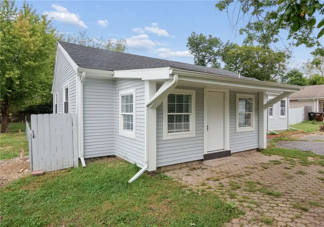 Photo 3 of Single family home for sale at 629 Little Meadow Dr, Dayton, OH 45404 | MLS# 968438 | Listing updated on 2026-09-14