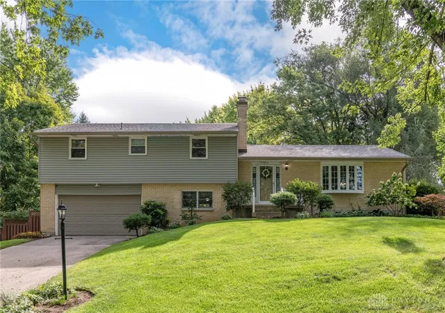 Photo 1 of Single family home for sale at 6912 Morrow Dr, Dayton, OH 45415 | MLS# 968844 | Listing updated on 2026-09-26