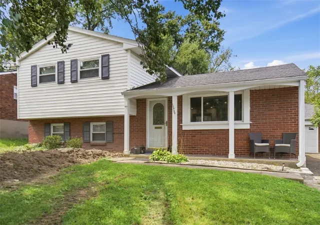 Photo 3 of Single family home for sale at 10959 Thornview Dr, Cincinnati, OH 45241 | MLS# 968848 | Listing updated on 2026-09-14