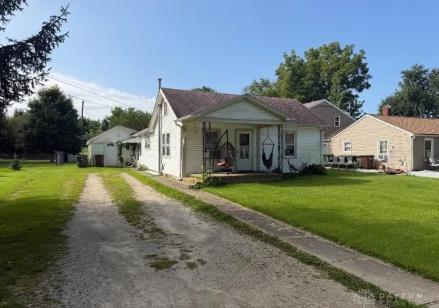Photo 1 of Single family home for sale at 27 E Poplar St, Phillipsburg, OH 45354 | MLS# 968867 | Listing updated on 2026-09-14