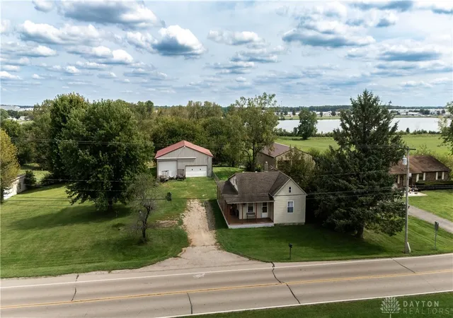 Photo 1 of Single family home for sale at 1120 S Bird Rd, Springfield, OH 45505 | MLS# 968762 | Listing updated on 2026-09-15