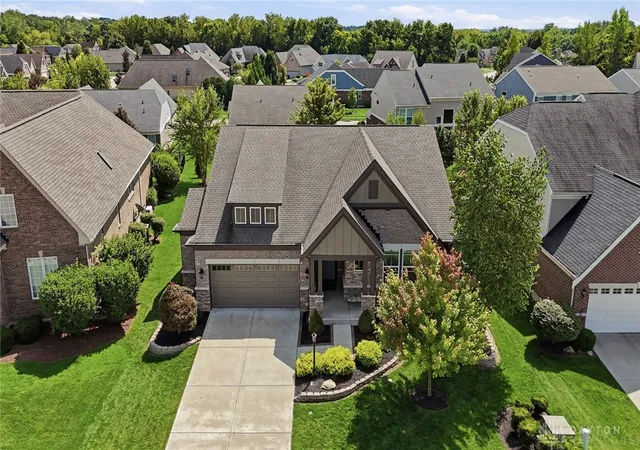 Photo 3 of Sale Pending at 360 Woodstream Dr, Springboro, OH 45066 | MLS# 968843 | Listing updated on 2026-10-05