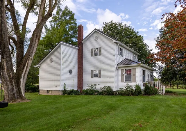 Photo 3 of Single family home for sale at 3805 Hunter Rd, Greenville, OH 45331 | MLS# 968859 | Listing updated on 2026-10-05