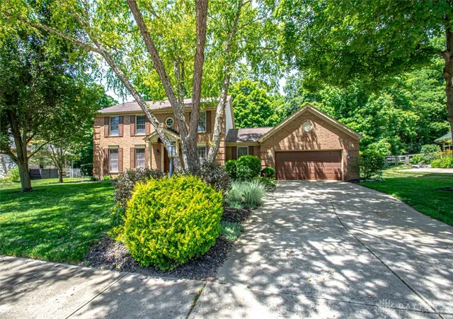 Photo 1 of Single family home for sale at 6749 Penridge Dr, Dayton, OH 45459 | MLS# 968080 | Listing updated on 2026-10-06