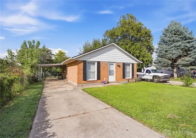 Photo 2 of Single family home for sale at 2921 Telhurst Ct, Moraine, OH 45439 | MLS# 968882 | Listing updated on 2026-10-06