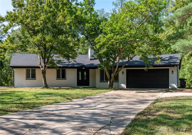 Photo 1 of Single family home for sale at 2511 Spahr Rd, Xenia, OH 45385 | MLS# 968876 | Listing updated on 2026-09-29