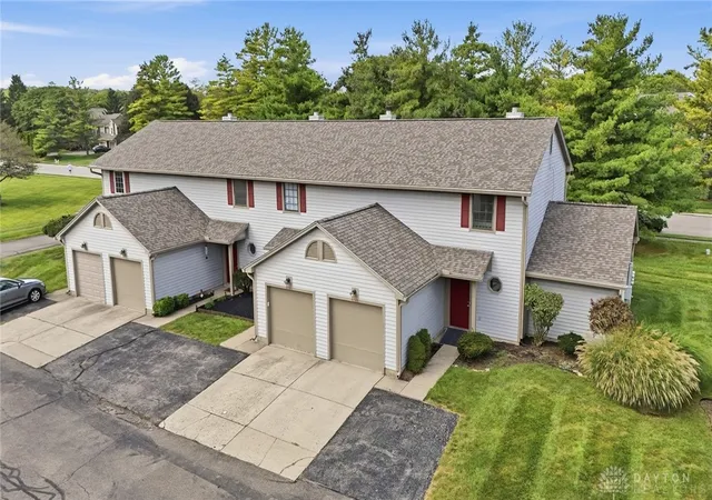 Photo 3 of Condo for sale at 9765 Centerville Crk Ln, Dayton, OH 45458 | MLS# 968863 | Listing updated on 2026-10-07