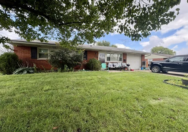 Photo 1 of Single family home for sale at 421 Attica St, Vandalia, OH 45377 | MLS# 968885 | Listing updated on 2026-09-29