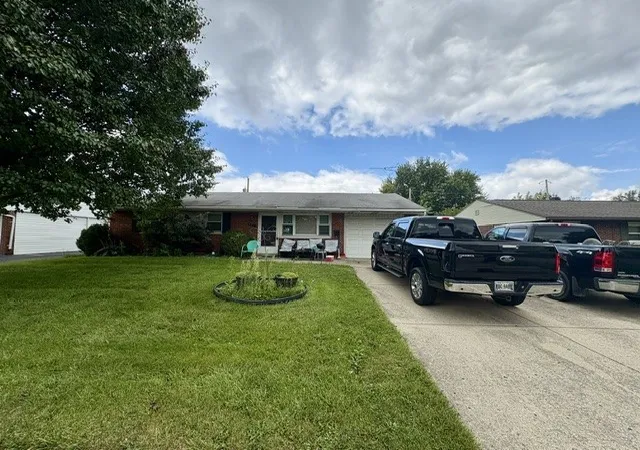 Photo 2 of Single family home for sale at 421 Attica St, Vandalia, OH 45377 | MLS# 968885 | Listing updated on 2026-09-29