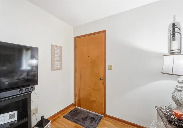 Photo 3 of Sale Pending at 4749 Archmore Dr, Dayton, OH 45440 | MLS# 968891 | Listing updated on 2026-09-23