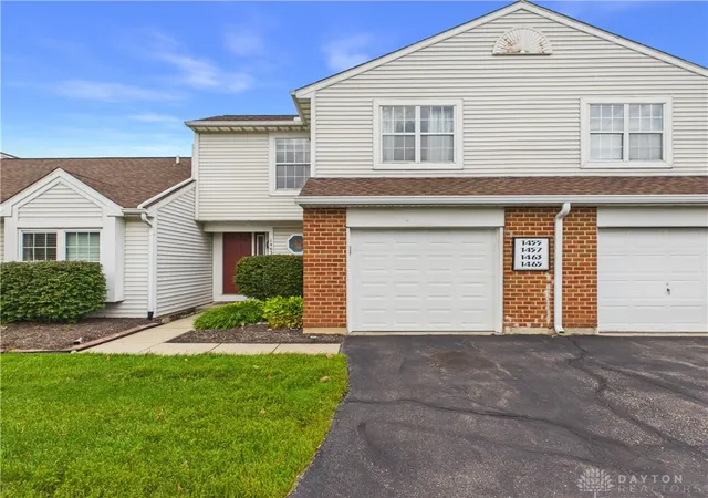 Photo 1 of Condo for sale at 1463 Eagle Highlands Dr, Fairborn, OH 45324 | MLS# 968485 | Listing updated on 2026-09-19