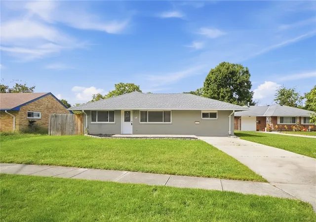 Photo 3 of Single family home for sale at 3659 Endover Rd, Dayton, OH 45439 | MLS# 968924 | Listing updated on 2026-10-01
