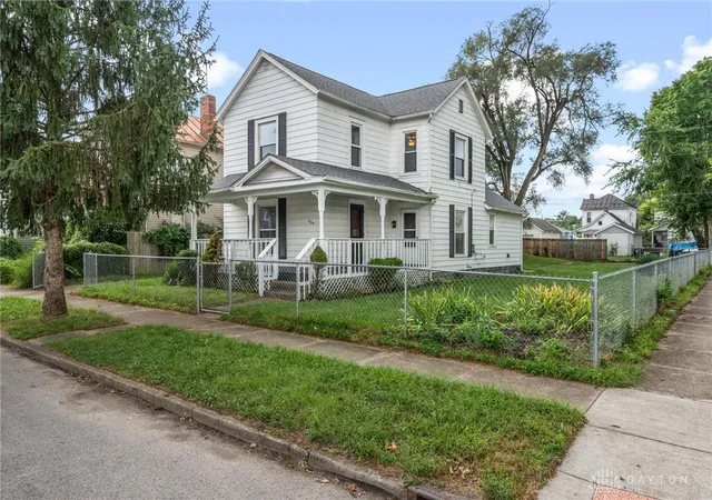 Photo 1 of Single family home for sale at 1024 Hughes St, Middletown, OH 45042 | MLS# 968956 | Listing updated on 2026-09-15