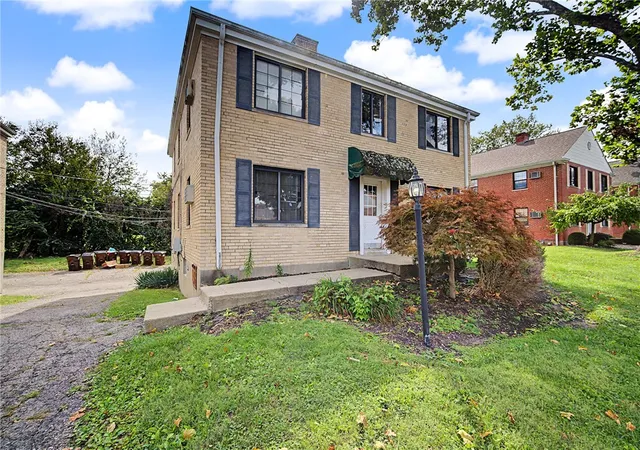 Photo 2 of Multi family home for sale at 526 Corona Ave, Dayton, OH 45419 | MLS# 968926 | Listing updated on 2026-09-16