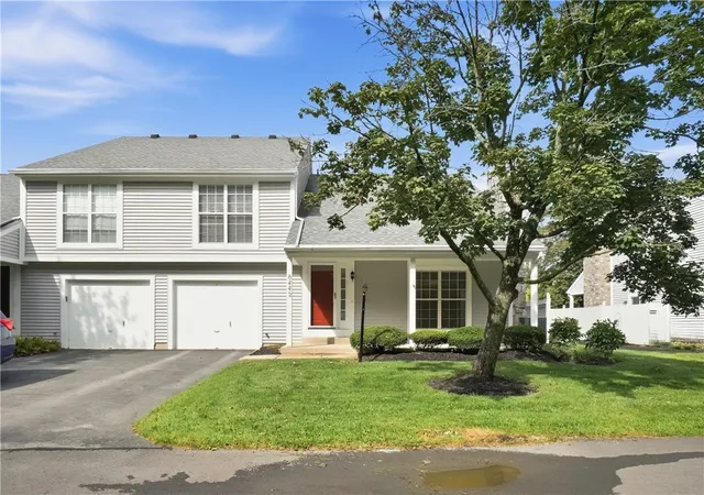 Photo 3 of Condo for sale at 8442 Mcewen Rd, Dayton, OH 45458 | MLS# 968605 | Listing updated on 2026-10-06