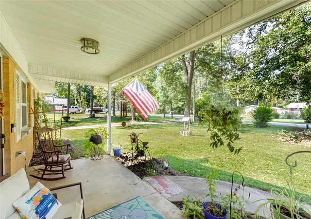 Photo 2 of Sale Pending at 446 Woodside Dr, West Alexandria, OH 45381 | MLS# 968908 | Listing updated on 2026-10-02