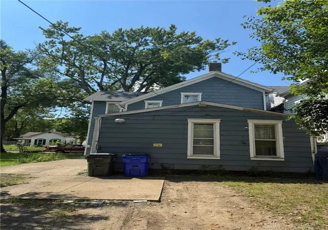 Photo 2 of Multi family home for sale at 108 Boltin St, Dayton, OH 45403 | MLS# 968998 | Listing updated on 2026-10-03
