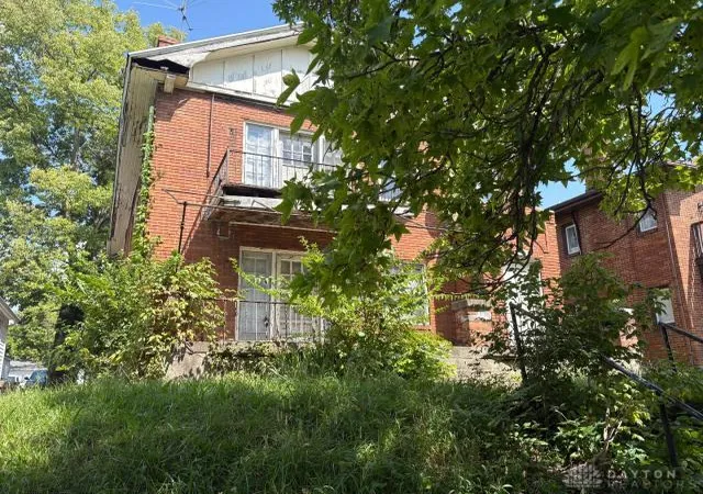 Photo 3 of Sale Pending at 1405 1407 Superior Ave, Dayton, OH 45402 | MLS# 969000 | Listing updated on 2026-10-01