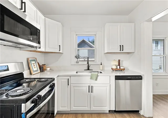 Photo 3 of Sale Pending at 2015 Brookline Ave, Dayton, OH 45420 | MLS# 969004 | Listing updated on 2026-09-26