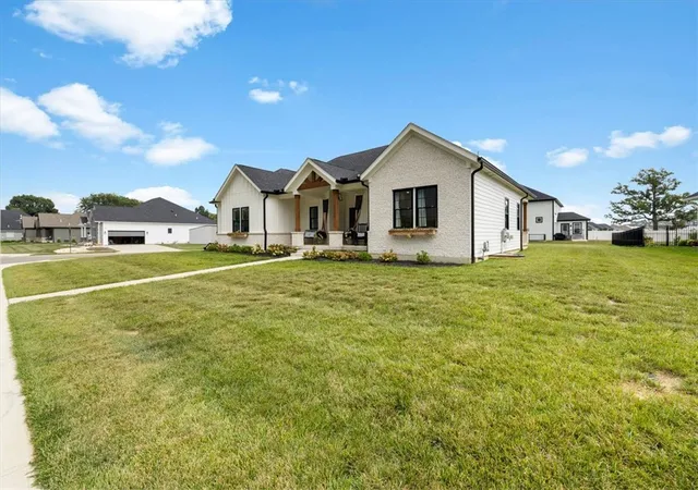Photo 3 of Single family home for sale at 2164 Northbridge Trl, Troy, OH 45373 | MLS# 968865 | Listing updated on 2026-09-15