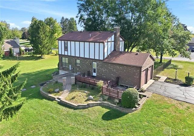 Photo 3 of Sale Pending at 5375 S Hickory Ct, Lewisburg, OH 45338 | MLS# 968903 | Listing updated on 2026-09-27