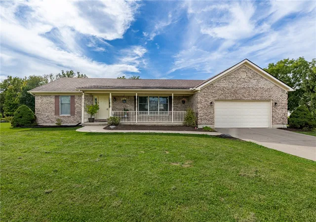 Photo 1 of Single family home for sale at 9845 Jamaica Rd, Miamisburg, OH 45342 | MLS# 968976 | Listing updated on 2026-10-07