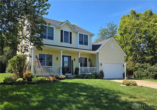 Photo 1 of Single family home for sale at 8207 Waynesboro Way, Waynesville, OH 45068 | MLS# 968830 | Listing updated on 2026-09-26