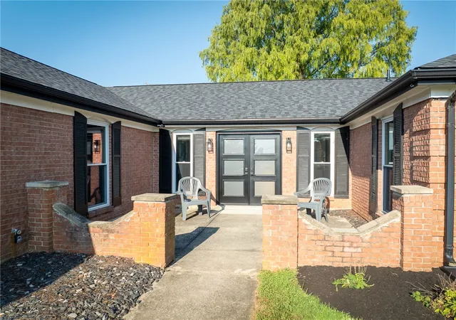 Photo 2 of Single family home for sale at 2411 Brown Bark Dr, Dayton, OH 45431 | MLS# 968877 | Listing updated on 2026-09-19