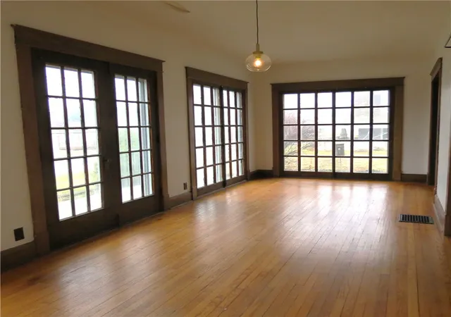 Photo 3 of Single family home for sale at 102 E Main St, Anna, OH 45302 | MLS# 969024 | Listing updated on 2026-09-16