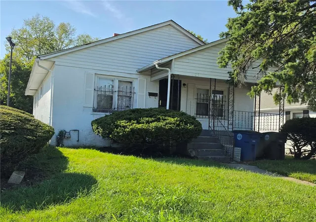 Photo 1 of Single family home for sale at 625 Fleetfoot Ave, Dayton, OH 45417 | MLS# 969014 | Listing updated on 2026-09-16