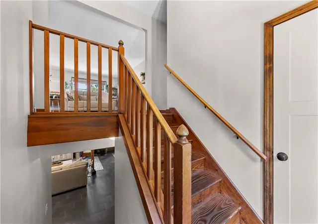 Photo 3 of Single family home for sale at 67 Lakeview Pl, Wilmington, OH 45177 | MLS# 969054 | Listing updated on 2026-09-20
