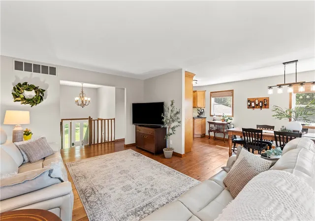 Photo 4 of Single family home for sale at 67 Lakeview Pl, Wilmington, OH 45177 | MLS# 969054 | Listing updated on 2026-09-20