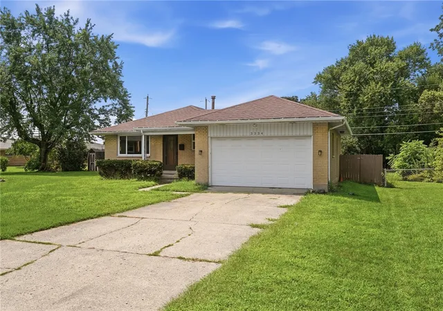 Photo 2 of Single family home for sale at 3334 Carlin Dr, Dayton, OH 45449 | MLS# 968994 | Listing updated on 2026-09-19
