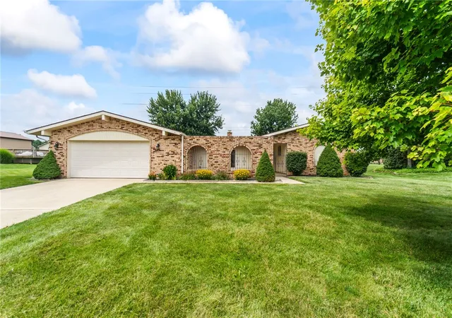 Photo 1 of Single family home for sale at 845 Burnside Dr, Tipp City, OH 45371 | MLS# 969017 | Listing updated on 2026-09-29