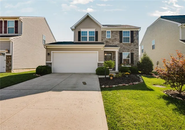 Photo 2 of Single family home for sale at 6207 Willow Oak Dr, Tipp City, OH 45371 | MLS# 968899 | Listing updated on 2026-10-01