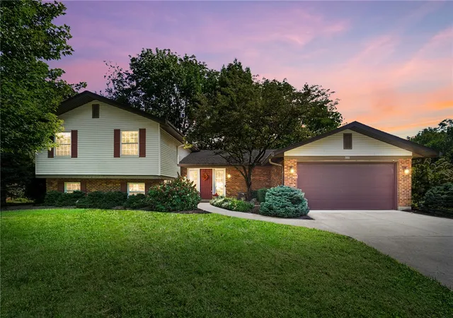Single family home for sale at 3888 Frostwood Dr, Beavercreek, OH 45430 | MLS# 969082
