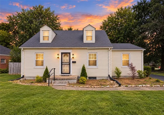 Photo 1 of Single family home for sale at 4 Richmond Ave, London, OH 43140 | MLS# 969093 | Listing updated on 2026-09-17