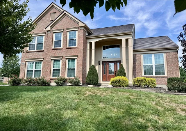 Photo 1 of Sale Pending at 6218 Hedgerow Dr, West Chester, OH 45069 | MLS# 969047 | Listing updated on 2026-09-20