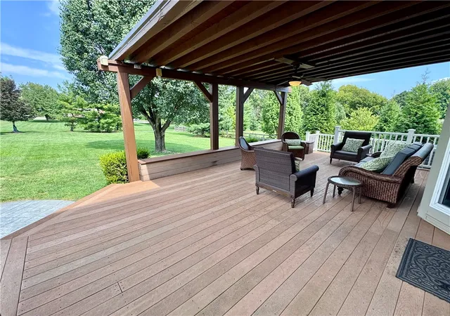 Photo 2 of Sale Pending at 6218 Hedgerow Dr, West Chester, OH 45069 | MLS# 969047 | Listing updated on 2026-09-20