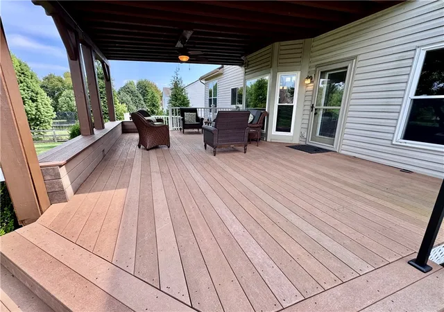 Photo 3 of Sale Pending at 6218 Hedgerow Dr, West Chester, OH 45069 | MLS# 969047 | Listing updated on 2026-09-20