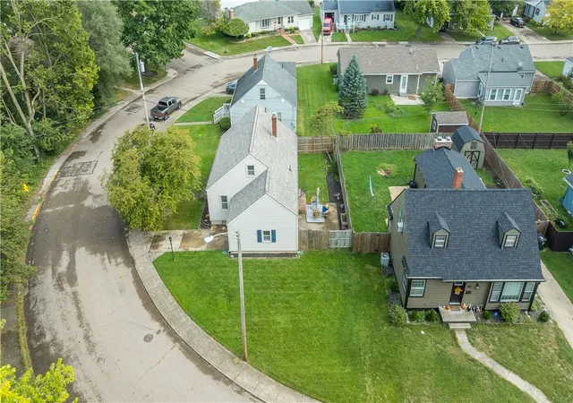 Photo 3 of Sale Pending at 1029 Mayfair Rd, Troy, OH 45373 | MLS# 969098 | Listing updated on 2026-09-22